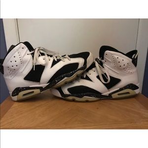 Air Jordan Retro 6 Oreo's